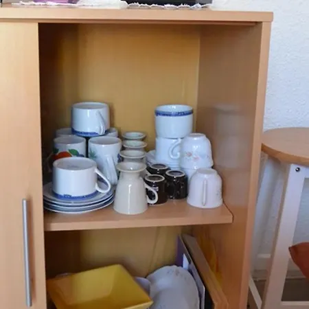 Calme T2 Climatise Avec Parking Pres Et Port - Fr-1-607-235